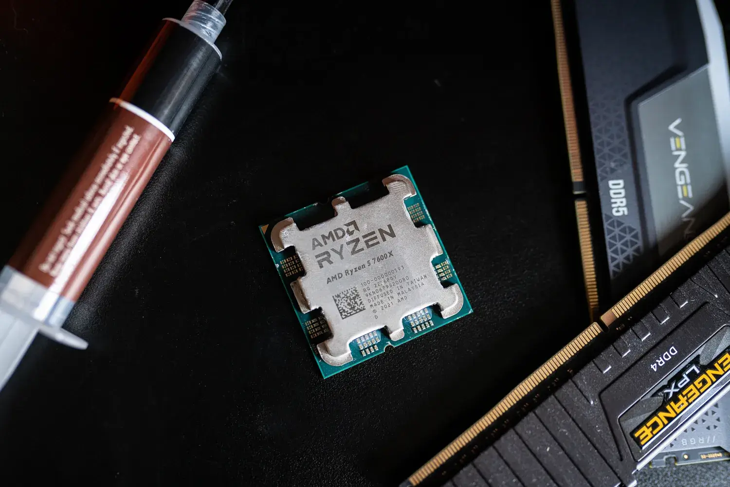 Топ-5 лучших процессоров AMD на 2024 год 9 AMD