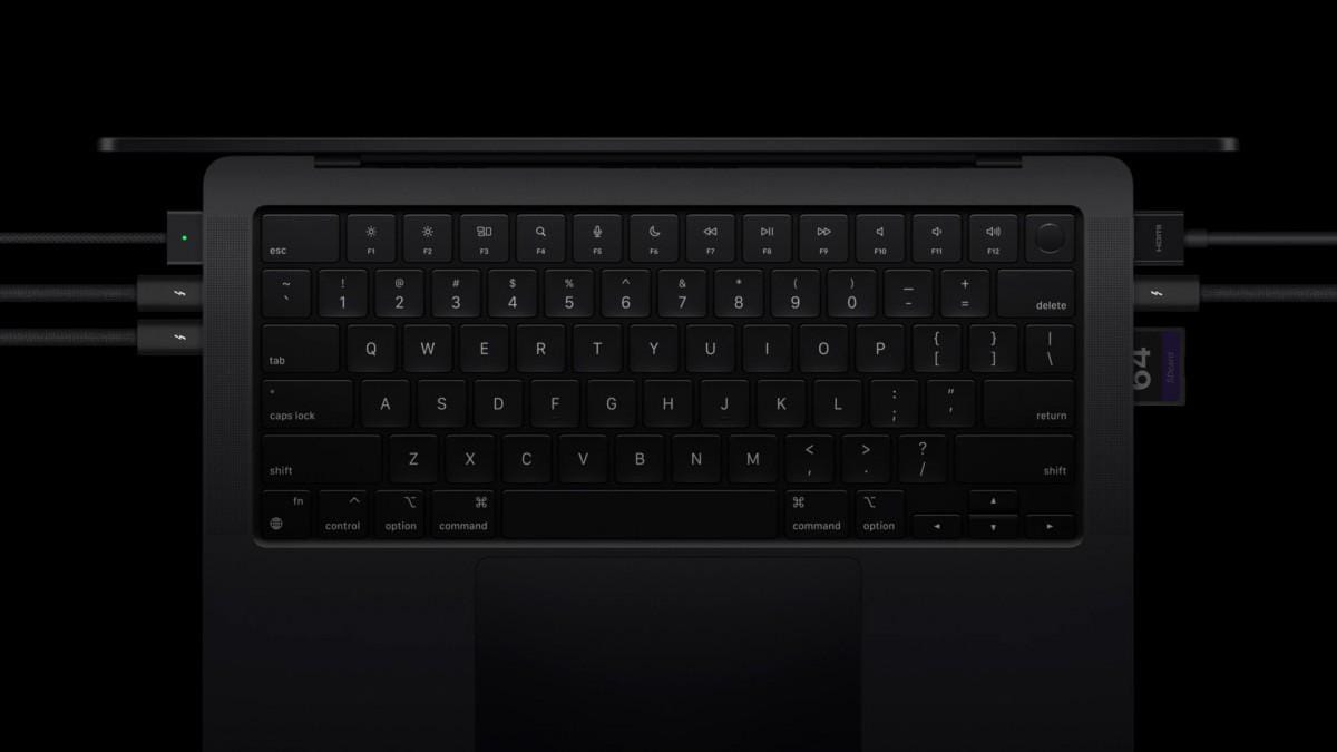 Apple представила MacBook Pro с процессорами серии M4 7 Apple MacBook Pro