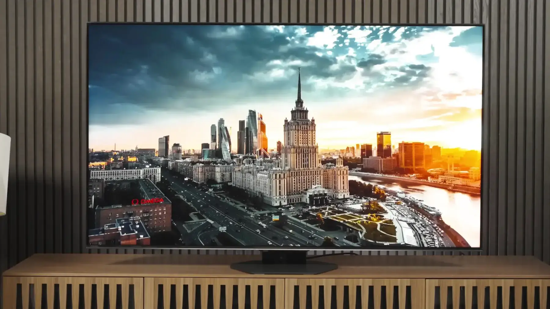 Топ-10 лучших телевизоров 2024 года. Часть 1 11 телевизор