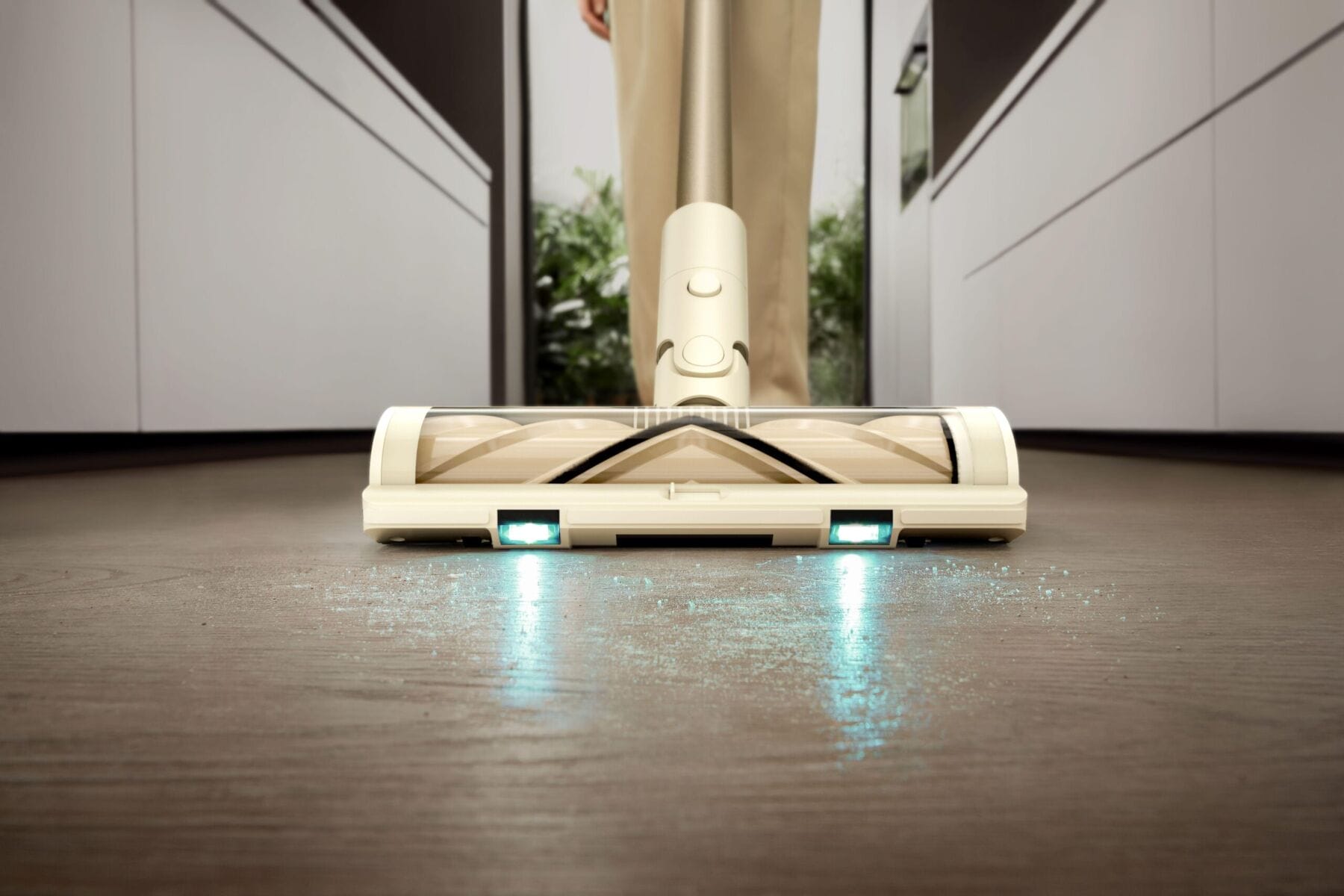 Dreame сделал вертикальный пылесос Trouver S3 Detect Aqua для сухой и влажной уборки 6 illumination technology 蓝绿光显尘 开机2 scaled