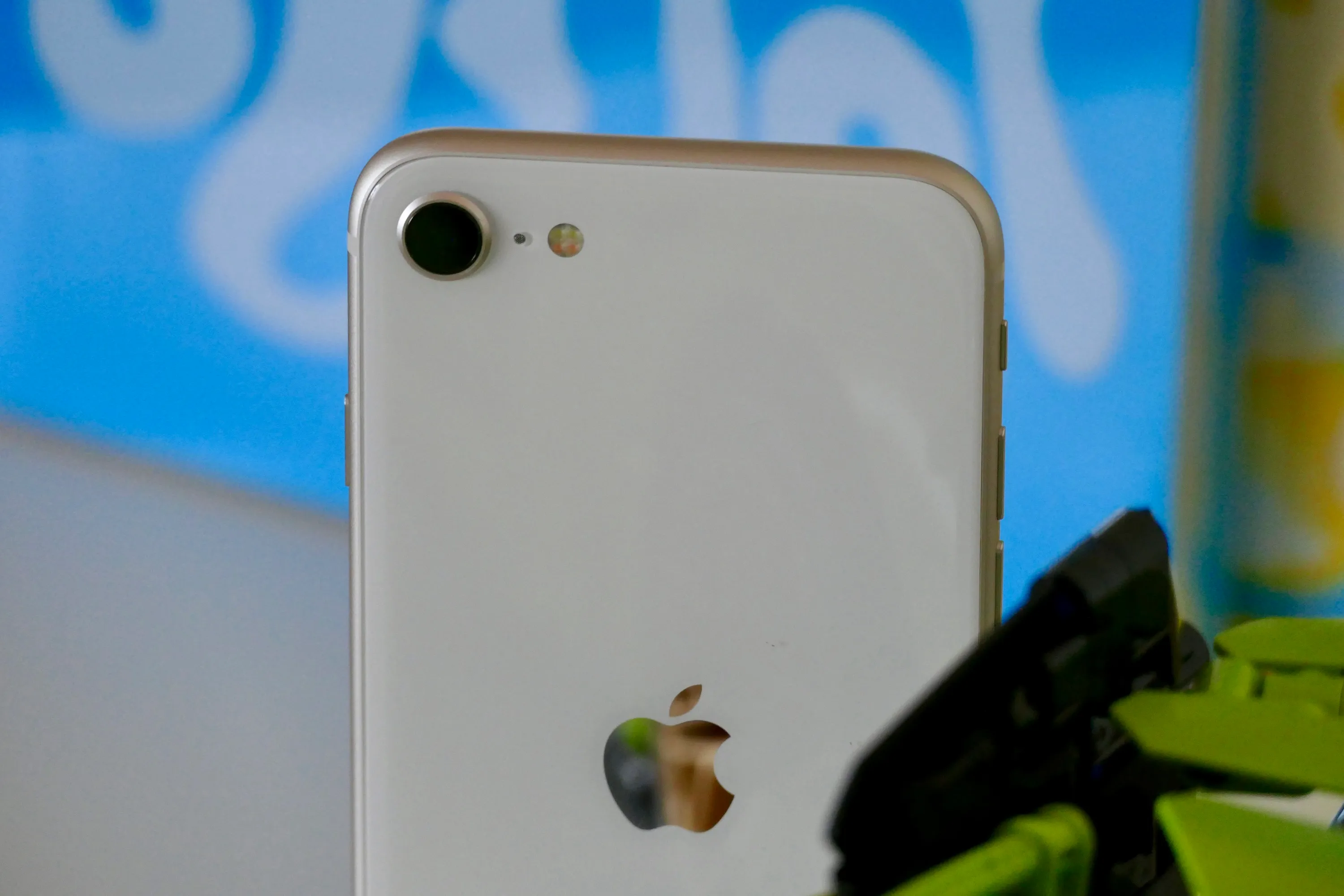 Apple iPhone SE 4: все, что известно на данный момент 14 Apple iPhone SE 4