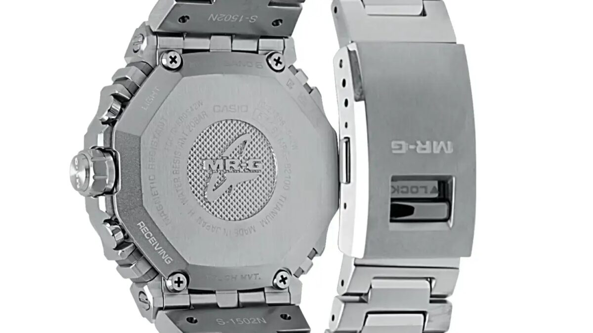 Casio представляет MR-G MRGB2100D-1A: часы премиум-класса из титанового сплава 4 Casio
