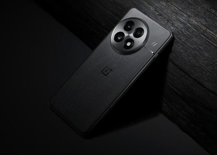OxygenOS 15 будет представлен 24 октября: чего ожидать? 3 oneplus 13 design render