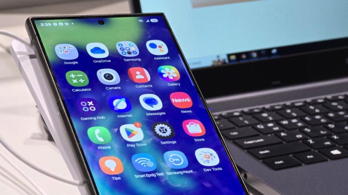 samsung one ui 7 am galaxy s24 ultra erster blick auf fruehe testversion inklusive umstrittener aenderungen
