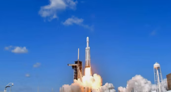 SpaceX ведёт переговоры с Европейским космическим агентством о борьбе с космическим мусором