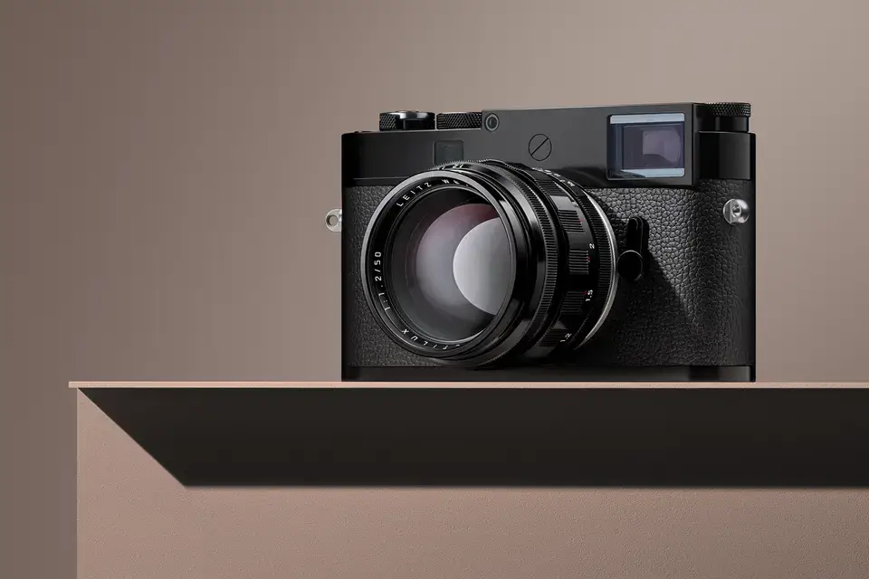 Leica представила новую камеру M11 и объектив Noctilux-M 50 f/1.2 в глянцево-черном цвете 7 Leica