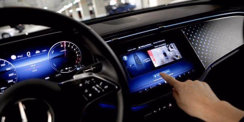 Mercedes-Benz представляет обновлённую систему Active Parking Assist 2 Mercedes-Benz