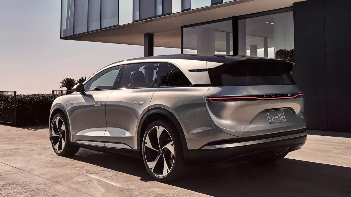 Lucid Motors Gravity: the company's first SUV rolled off the assembly line
