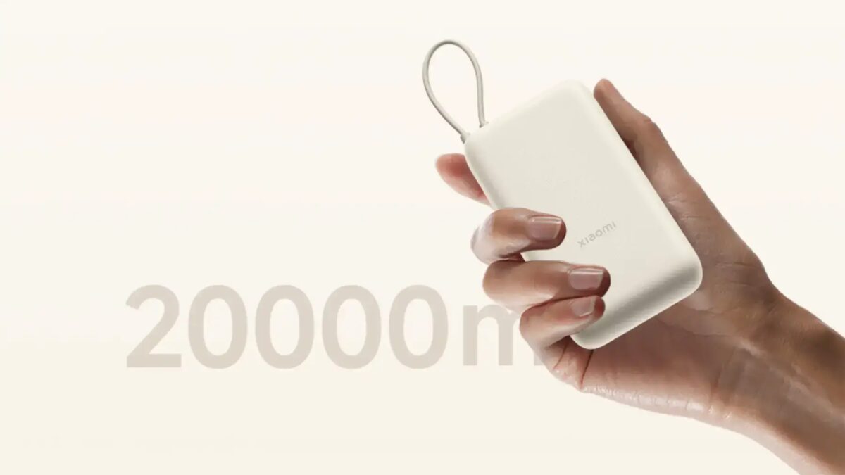 xiaomi 33w 20000mah power bank integrated cable in hand 2048x1168 1