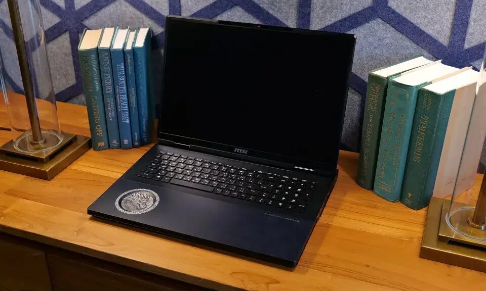 MSI Titan 18 HX Dragon Edition