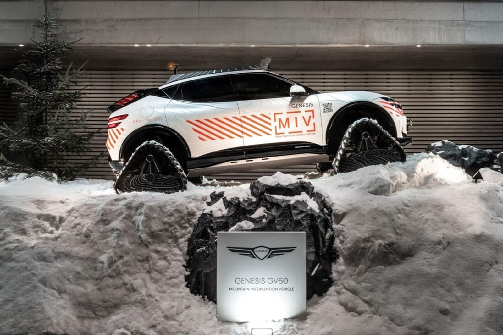 Genesis превратила GV60 в снегоход ради эксперимента 6 250124 genesisshowcasesgv60mountaininterventionvehicleconceptatdavos2025 6
