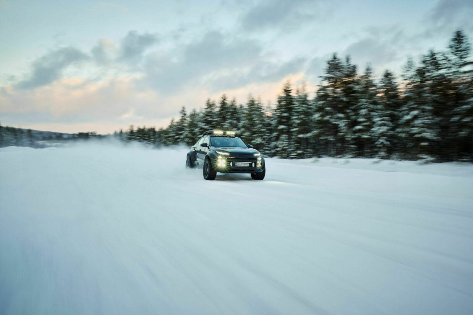 Audi представила новый концепт внедорожника на базе Q6 e-tron 4 Audi