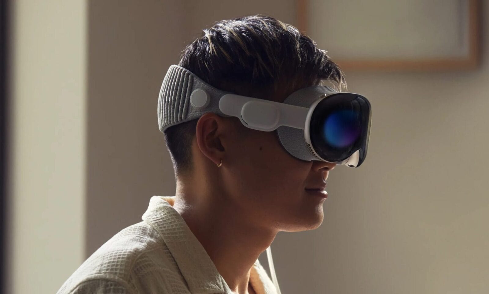 CES 2025: какие гаджеты ждать на технологической выставке 11 apple vision pro