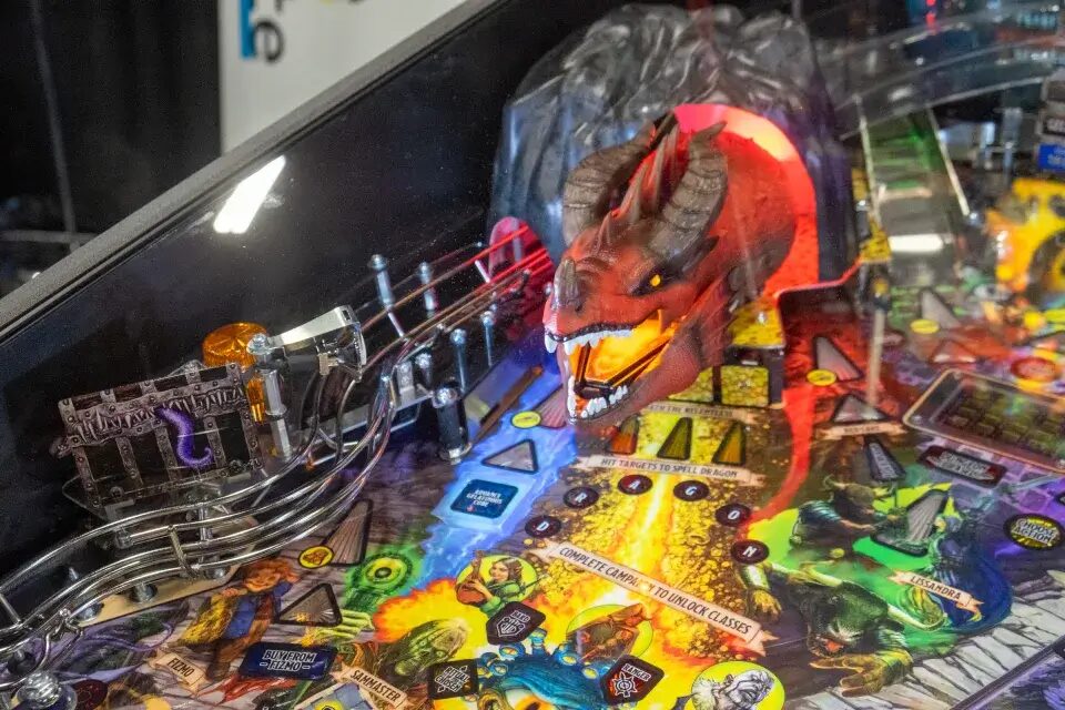 Stern Pinball "Dungeons & Dragons: The Tyrant's Eye"