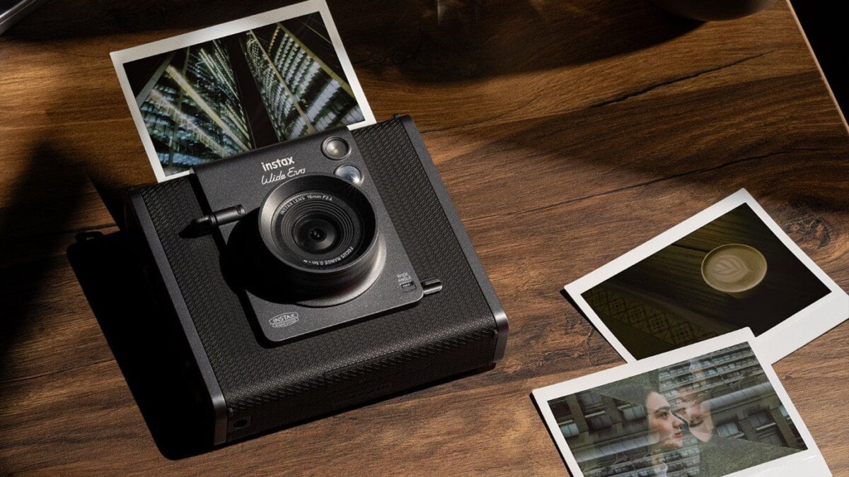 Fujifilm представила камеру мгновенной печати Instax Wide Evo Hybrid 3 Instax Wide Evo Hybrid