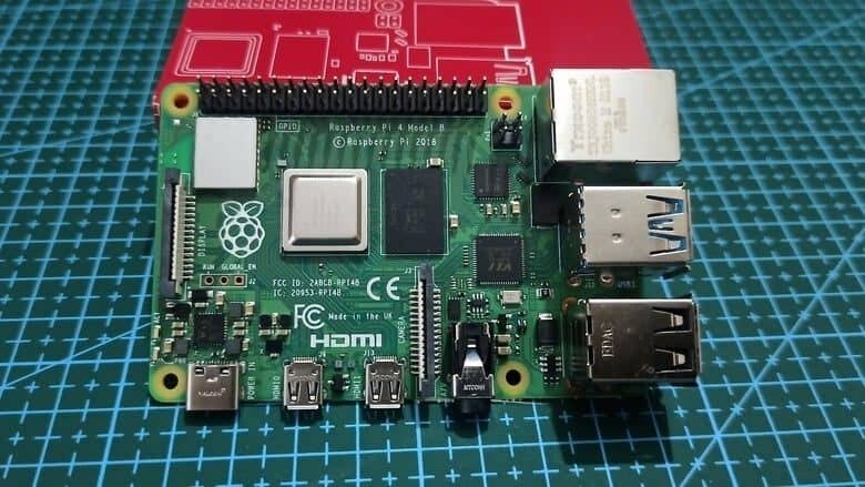 raspberry pi 4 model b 780x439 1