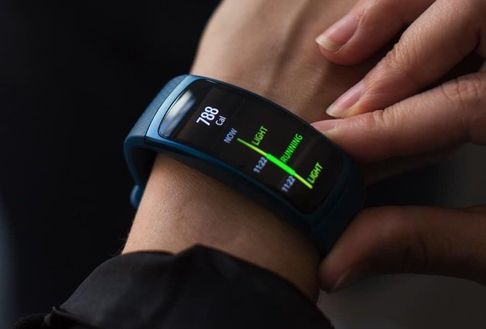 samsung gear fit2 fitness tracker