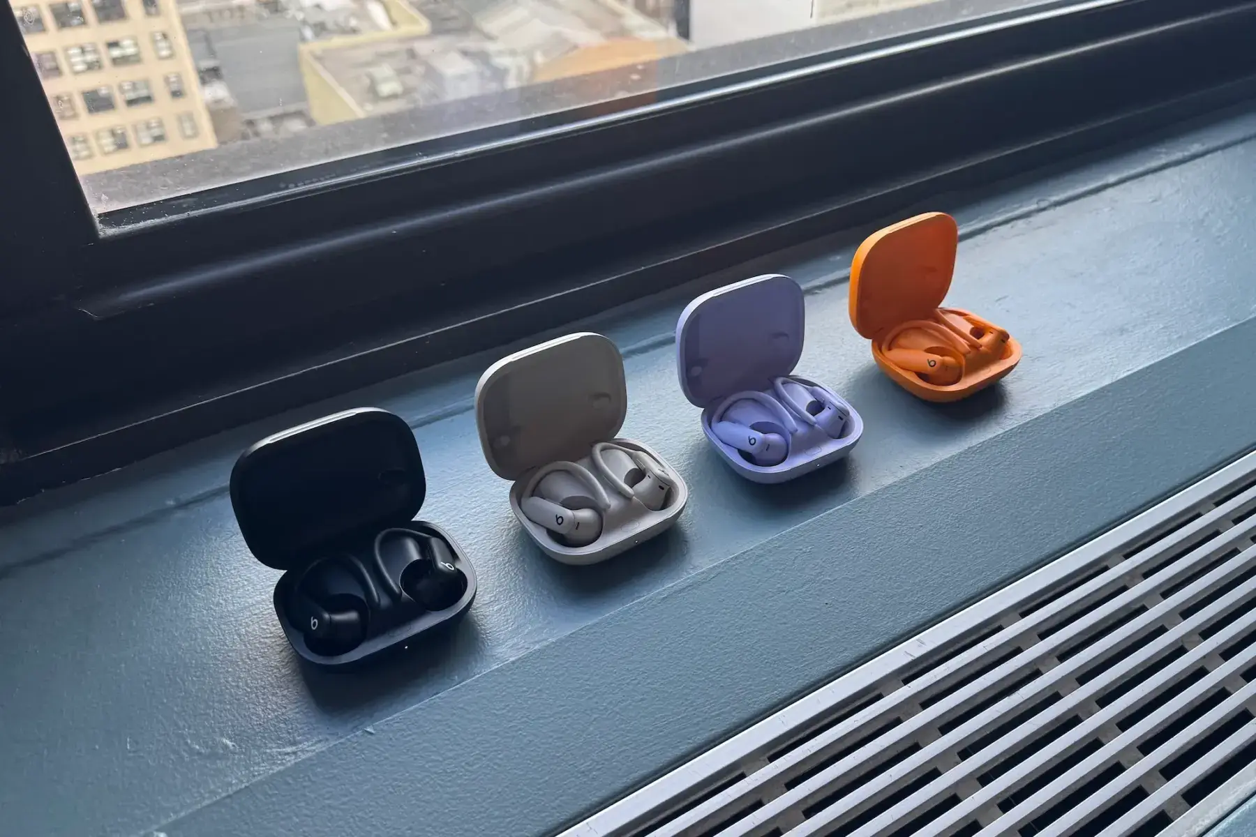 Apple AirPods Pro 2 vs Beats Powerbeats Pro 2: какие наушники выбрать? 8 beats powerbeats pro 2 colors