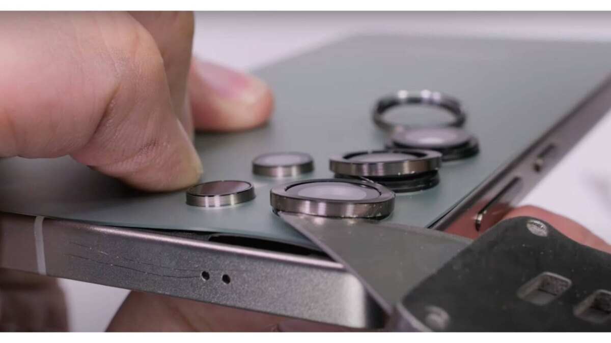 galaxy s25 ultra tear down 1.webp