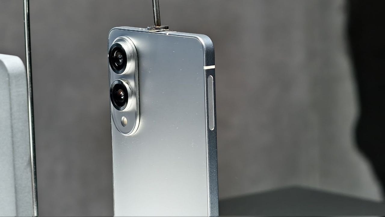 Samsung Galaxy S25 Edge: единственный шанс на успех — энергоэффективный чип 6 photo 2025 01 22 23 03 42 2 large