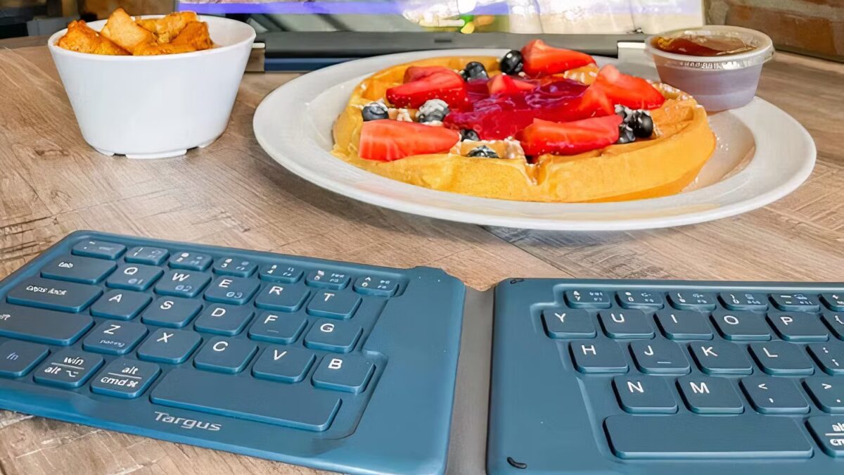 targus ergonomic bluetooth keyboard feature chopped avif