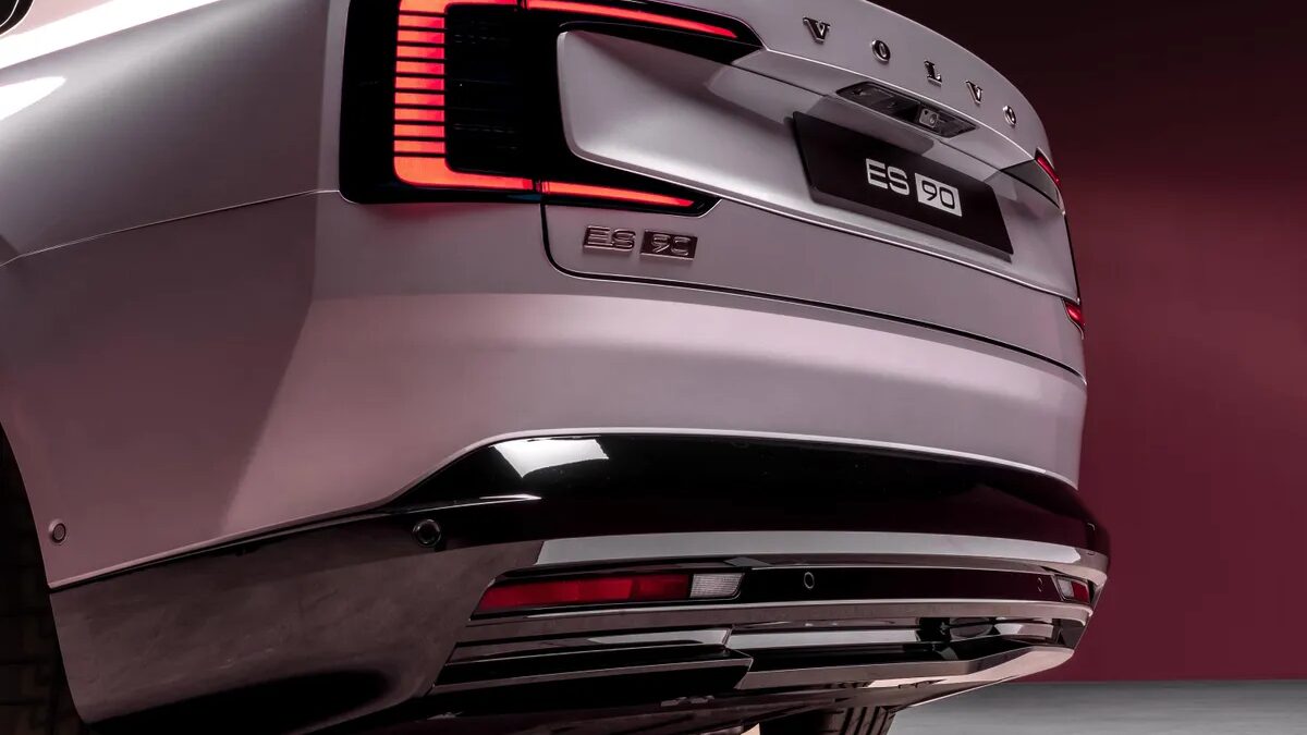 342409 volvo es90