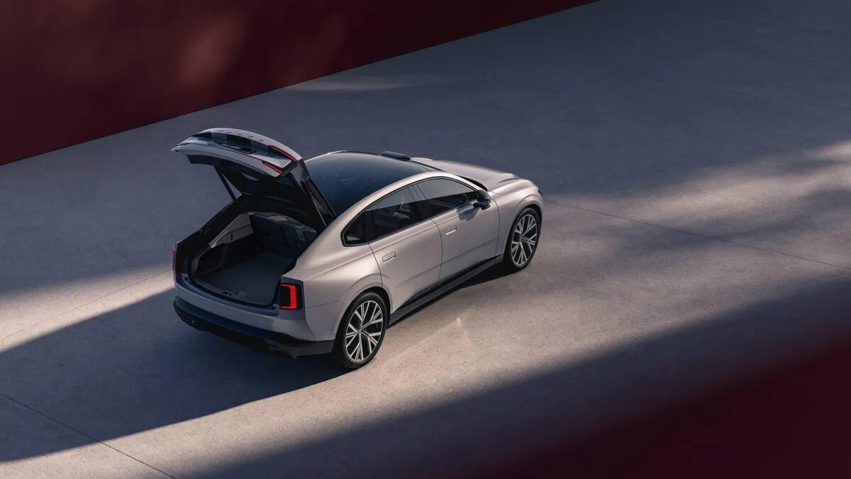 342456 volvo es90