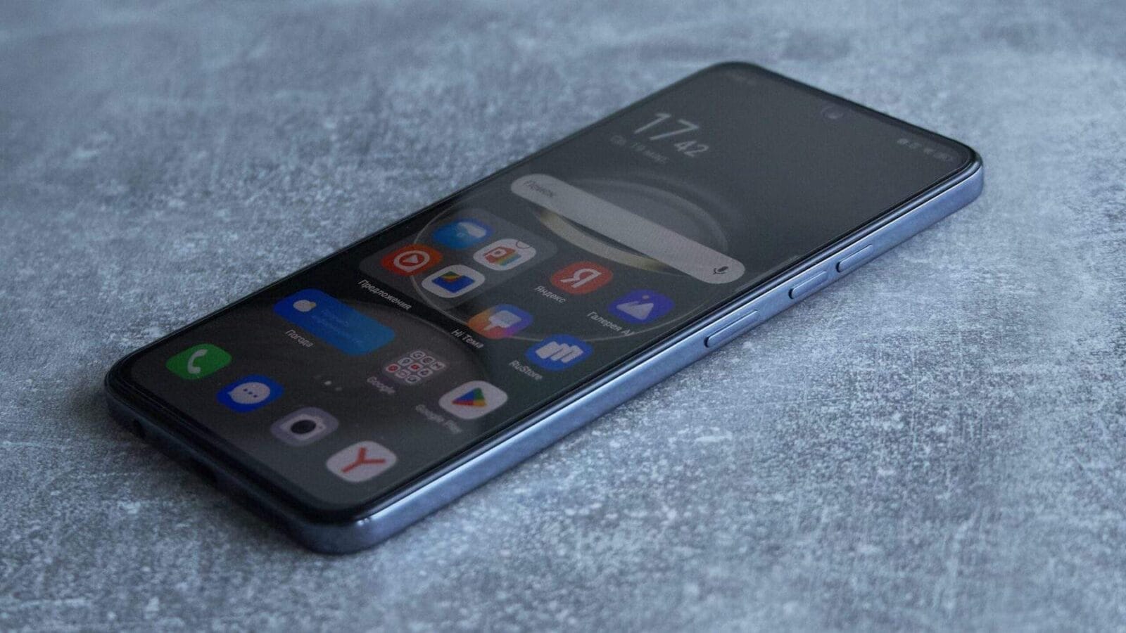 Обзор Tecno Spark 30 Pro: недорогой смартфон с яркими плюсами 34 dsc09632
