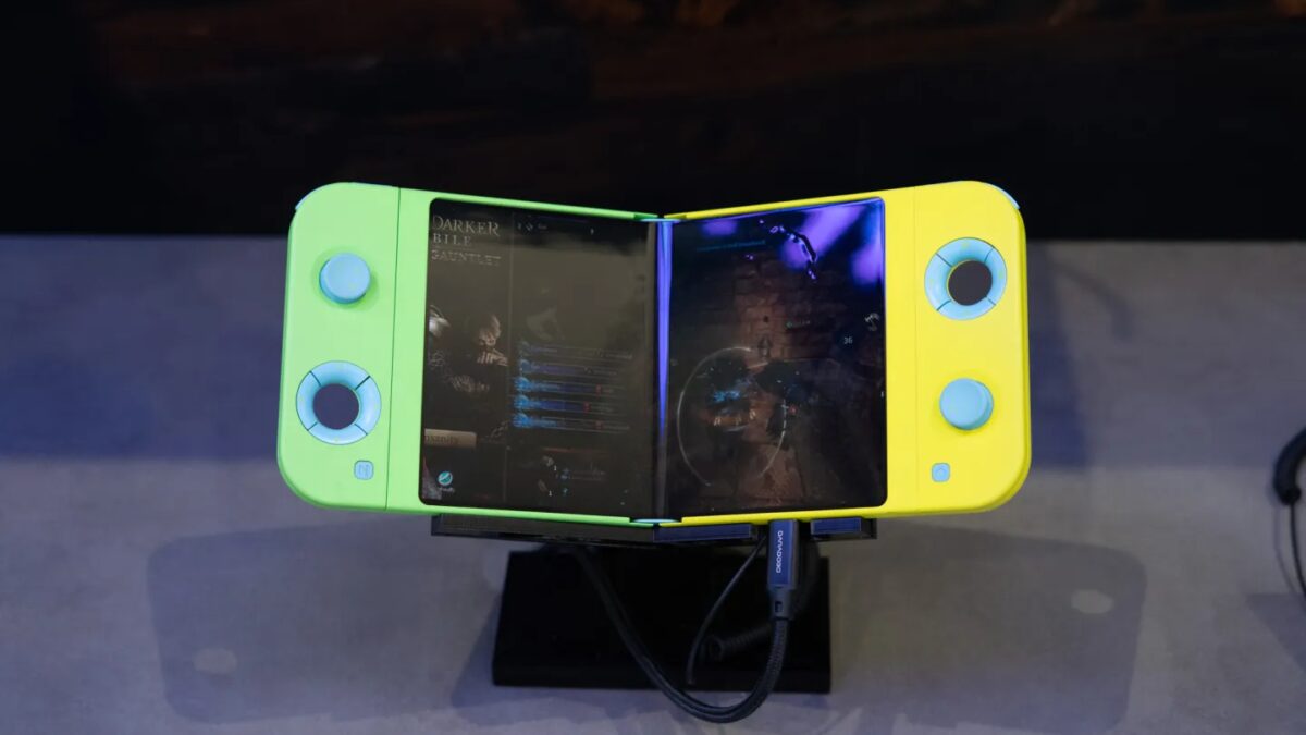 Складная игровая консоль Samsung