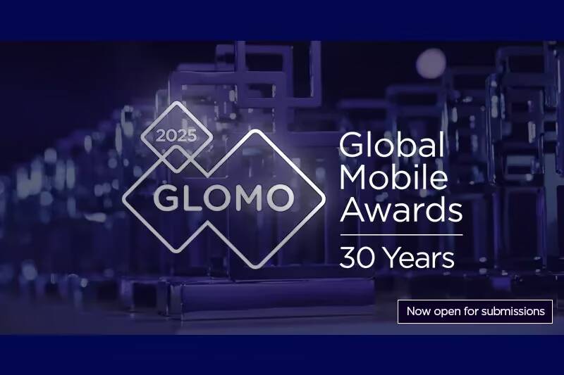 Логотип GLOMO Awards 2025 и надпись о 30-летии