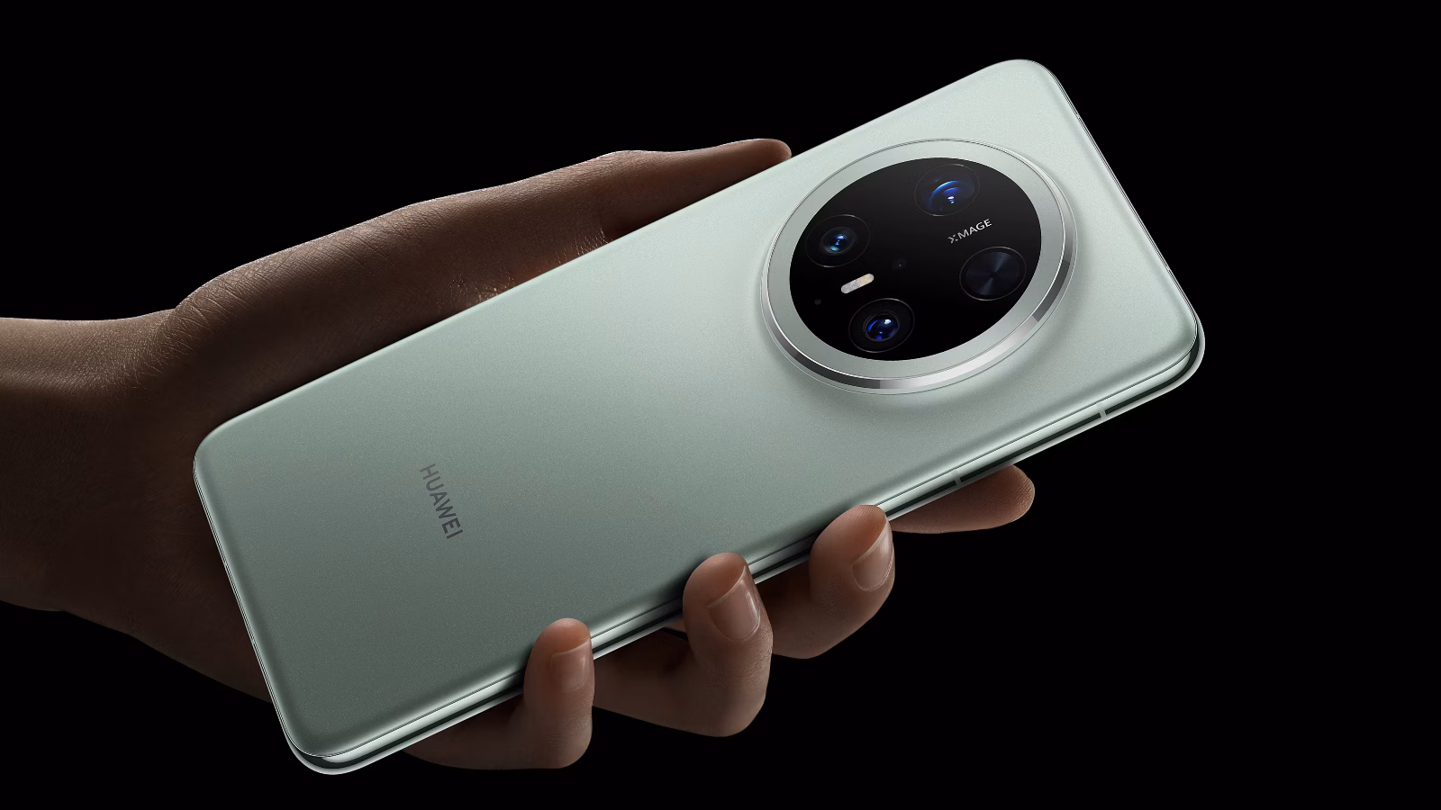 MWC 2025: Huawei представила первый в мире тройной складной смартфон 11 huawei mate 70 series.jpg