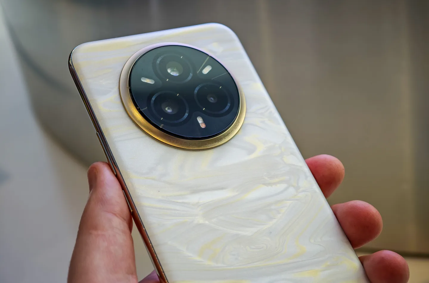 Лучшие новинки, которые мы увидели на MWC 2025 28 realme 14 pro 2.jpg