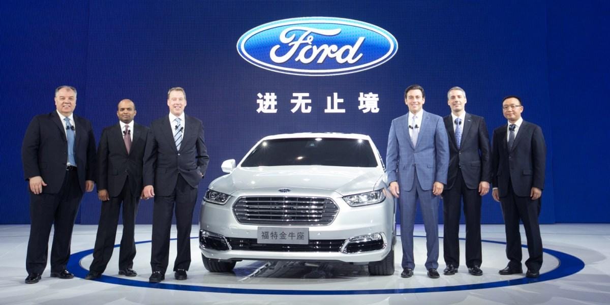 Ford приостановил поставки в Китай из-за роста пошлин 2 2015 shanghai auto show ford press conference 02