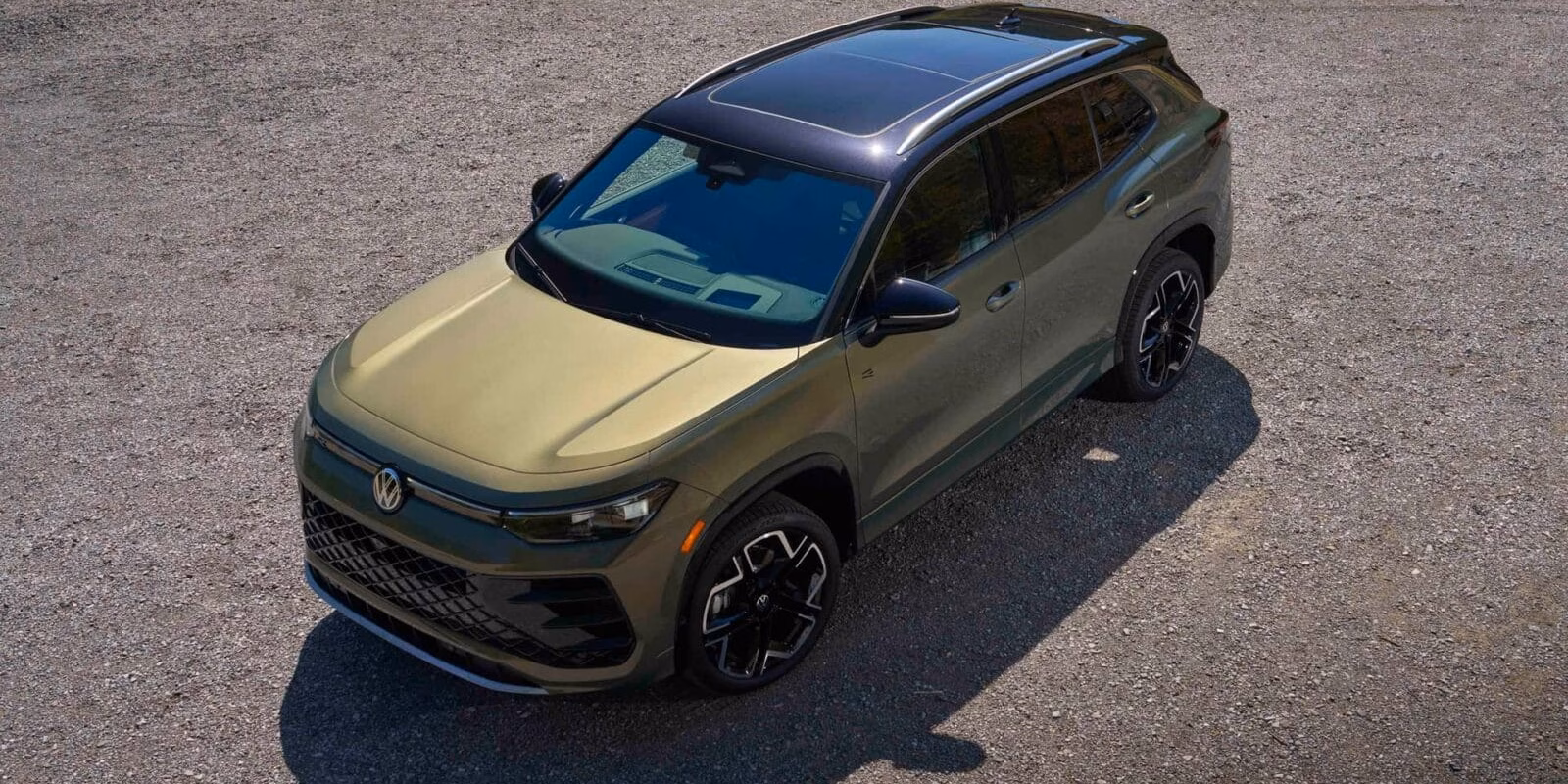 2026 volkswagen tiguan sel r line exterior 4