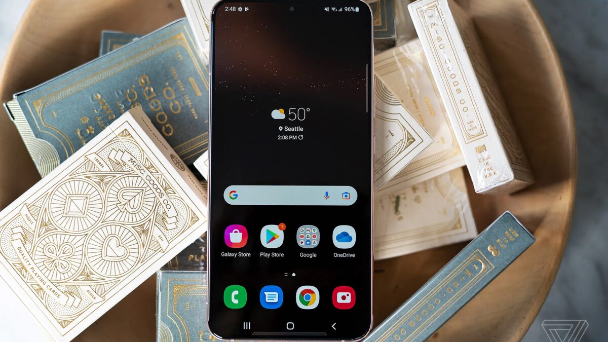Galaxy S22 получил обновление One UI 7 на базе Android 15 1 ajohnson 220216 5033 0008.jpg