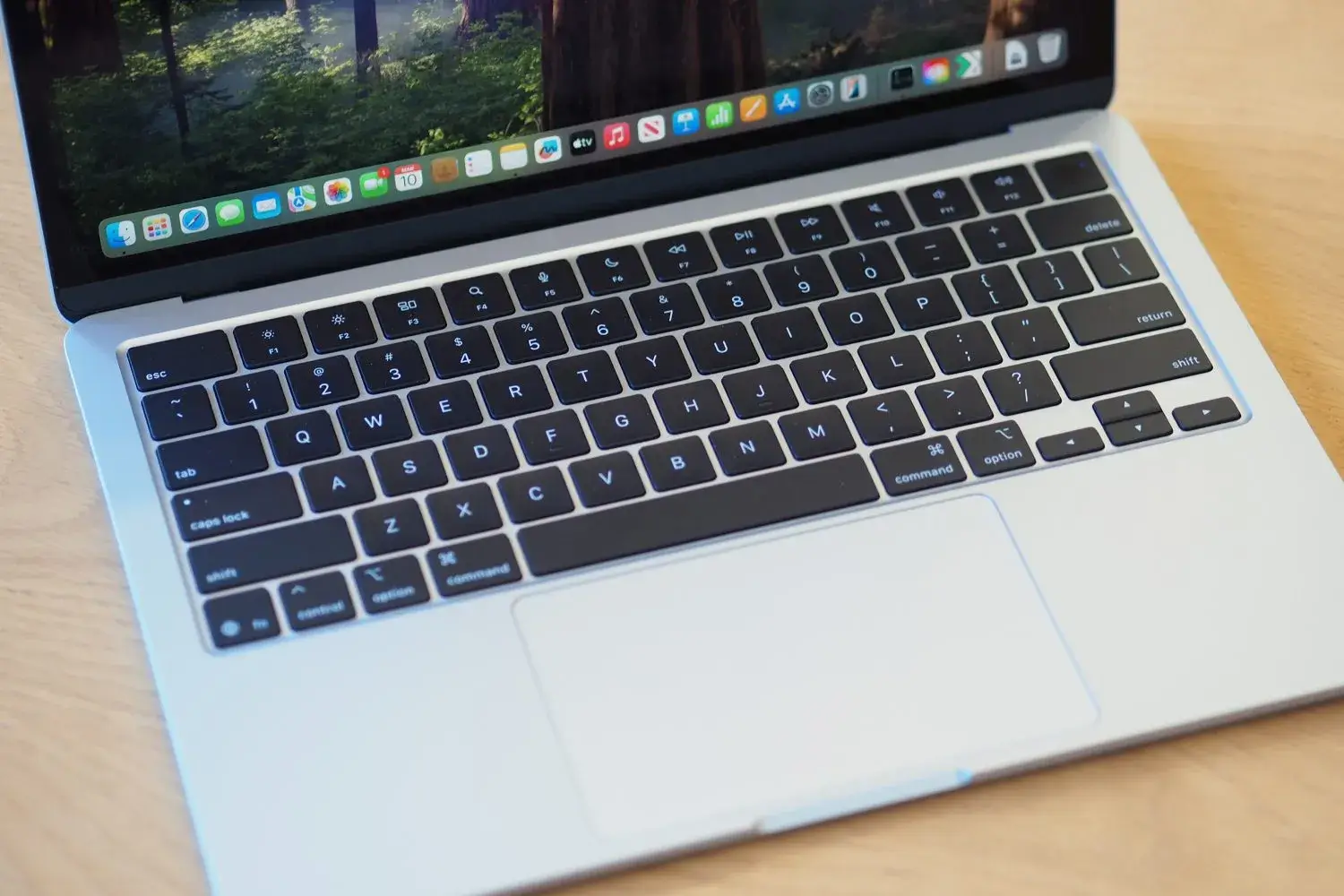 WWDC 2025: все, что могут показать на презентации 15 WWDC 2025