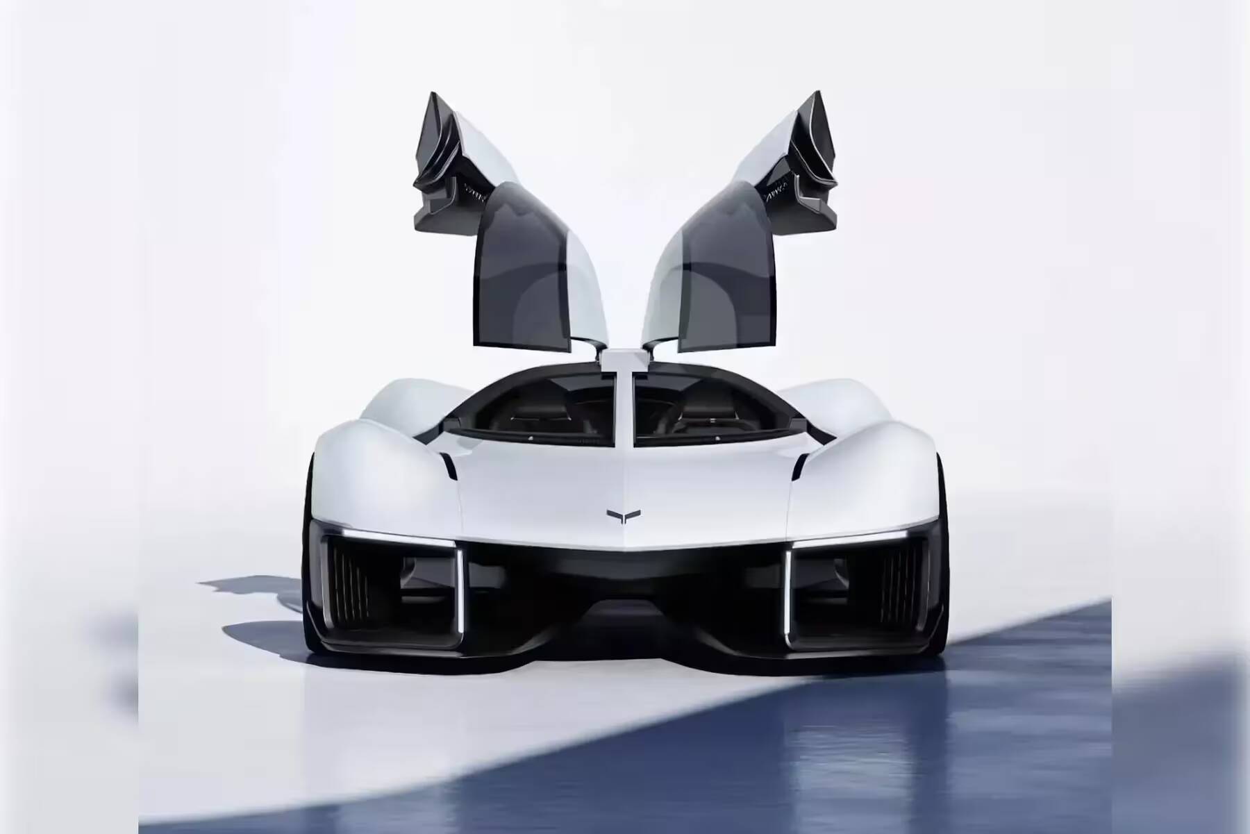 Современная электрическая гиперкар Corvette C2 с открытыми дверями вверх