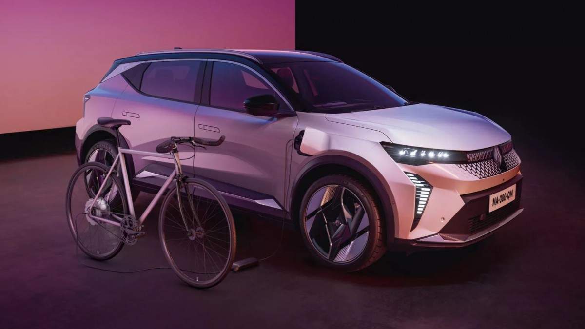 Renault обновила Scenic E-Tech: новые технологии, больше комфорта и снижение цены 4 arenaev 002 3