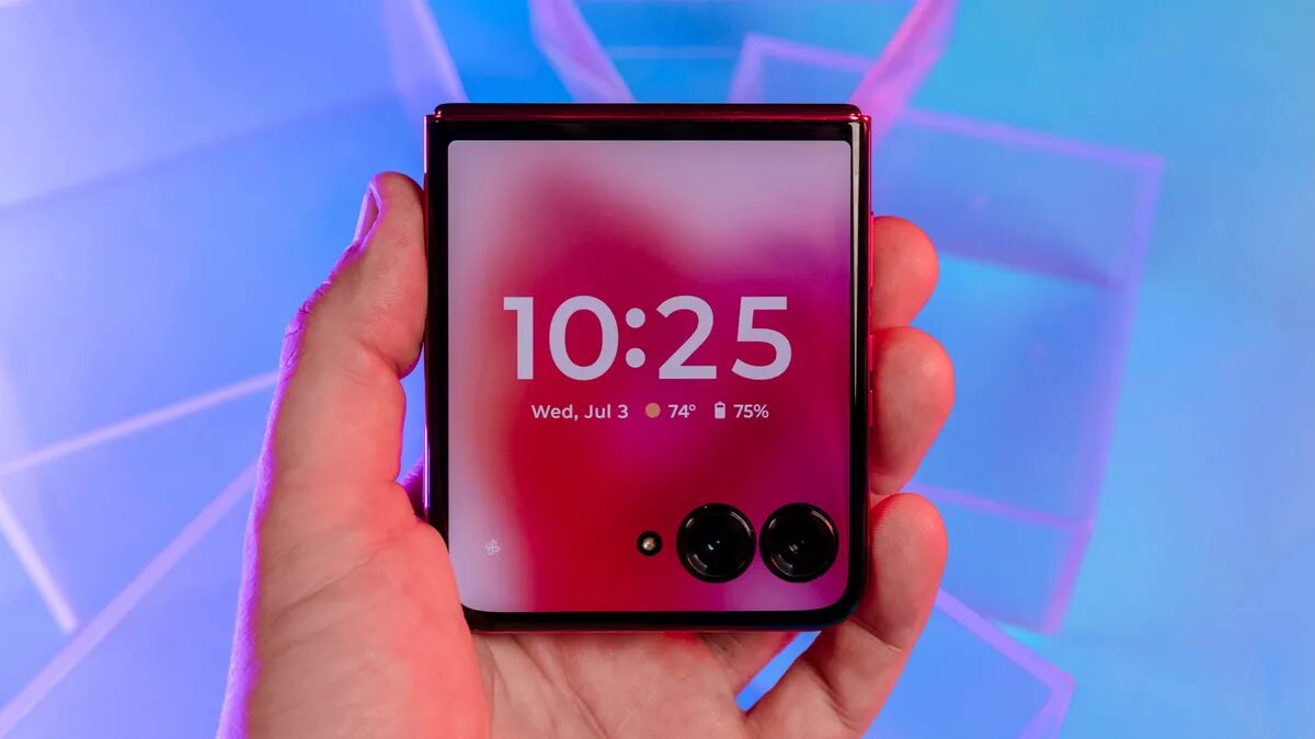 motorola razr plus 9434.jpg
