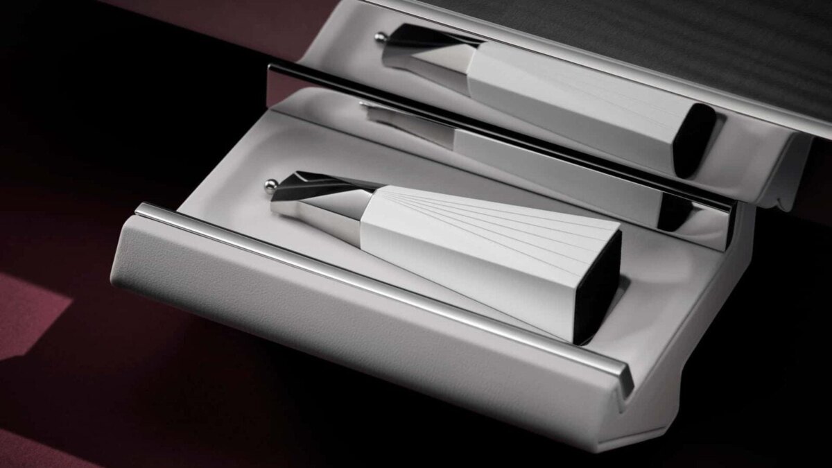 rolls royce chess set 2