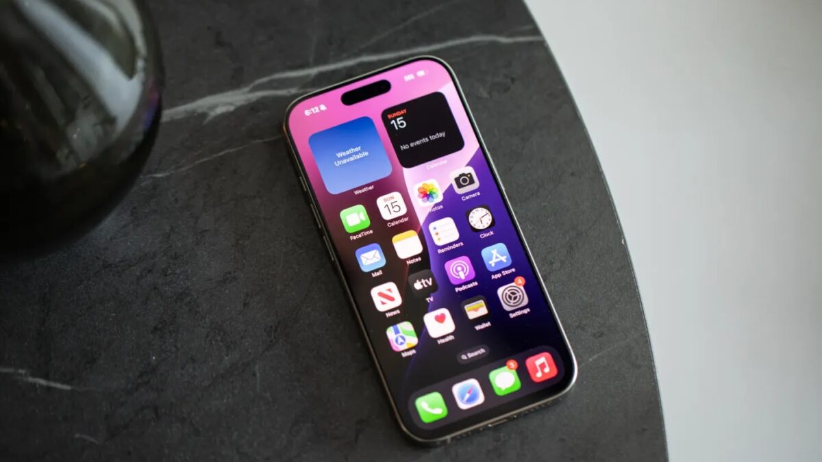 247263 iphone 16 pro akrales 0799.jpg