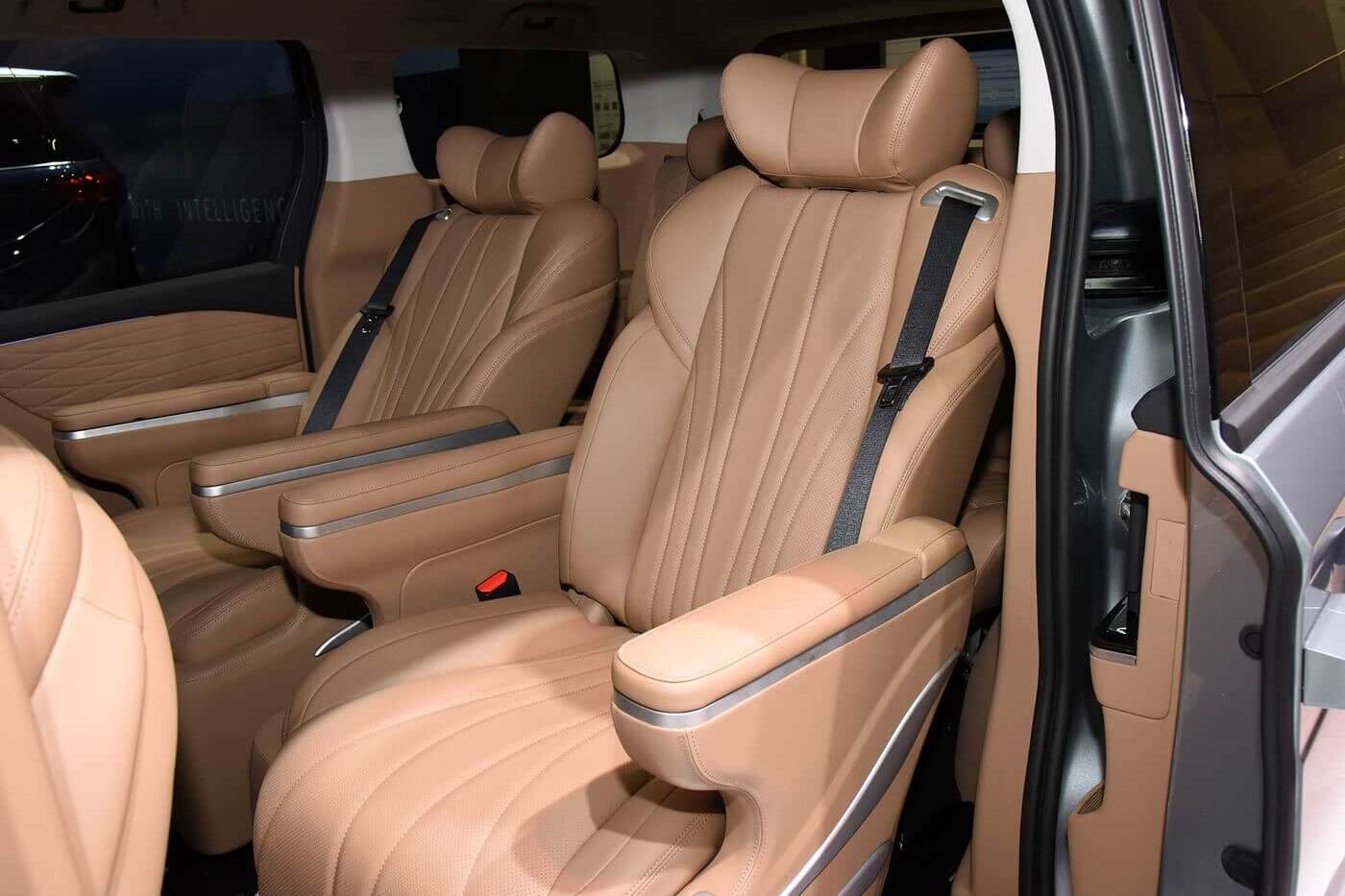 JAC привезёт в Россию бизнес-вэн уровня Toyota Alphard 6 4343738
