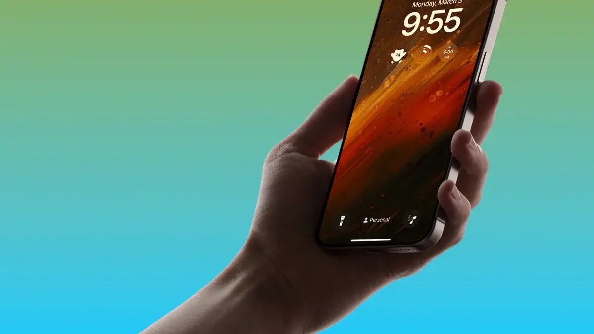 add apple music shortcuts to iphone lock screen