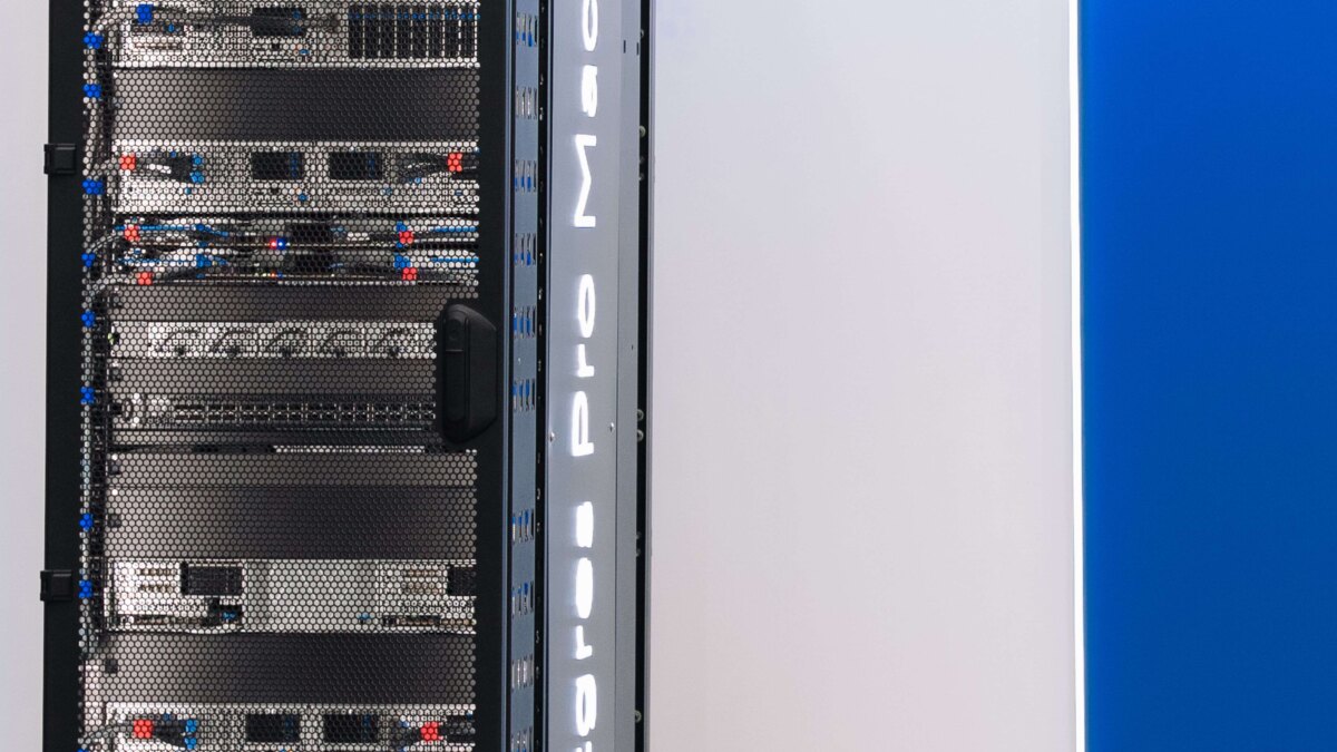 Postgres Professional инвестирует 1,5 млрд рублей в создание Postgres Pro Machine 3 dsc03857 1 scaled