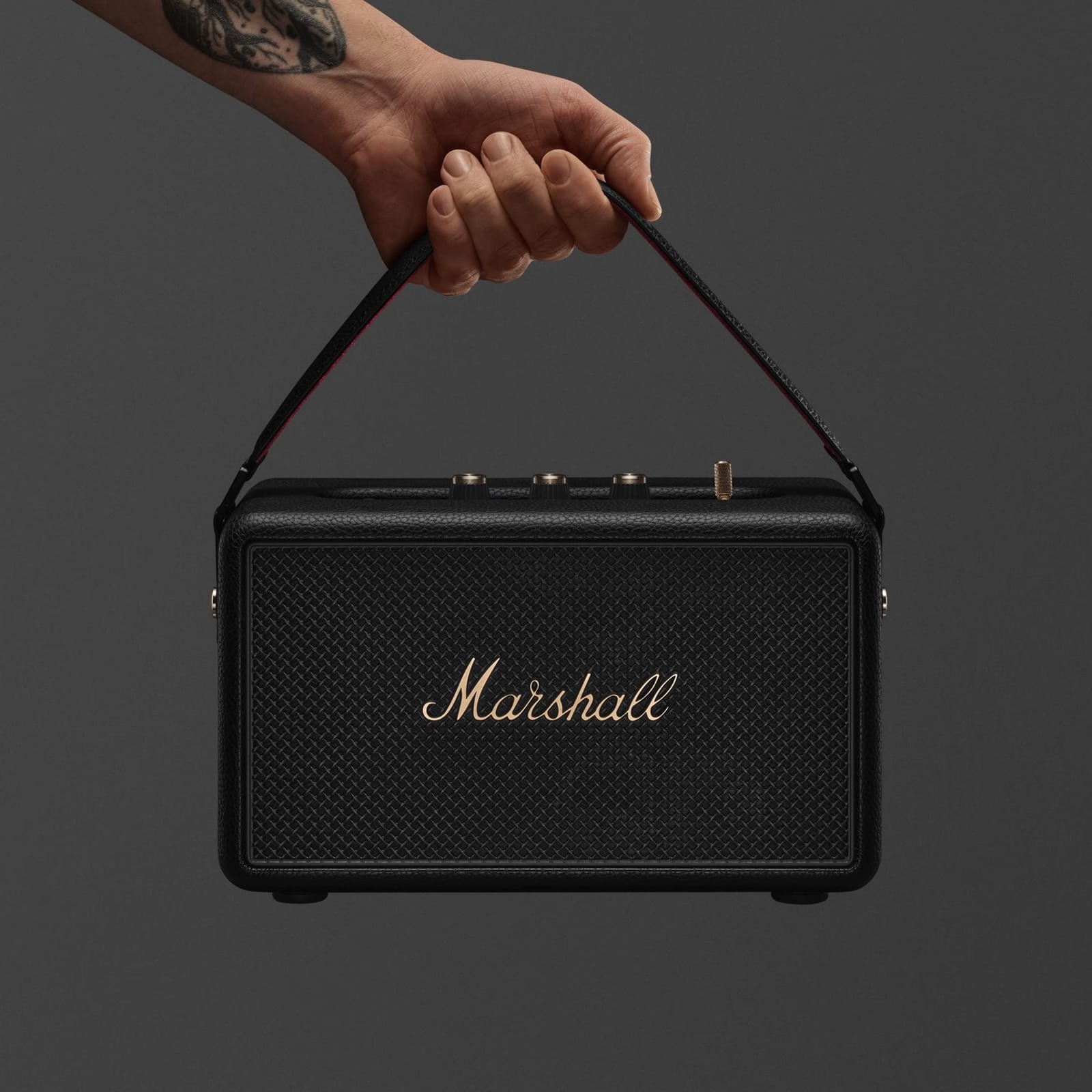 Marshall представила портативную Bluetooth-колонку Kilburn III 5 Marshall Kilburn III