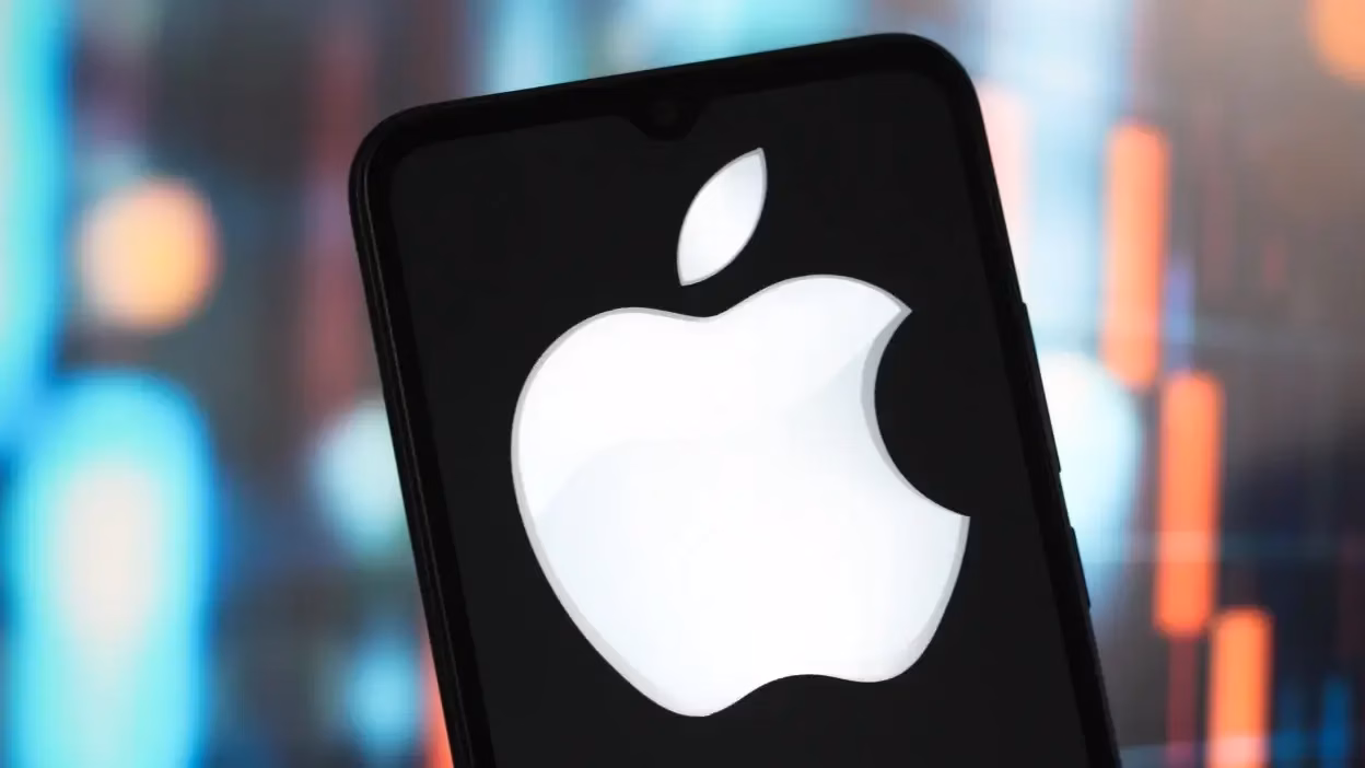 iPhone будущего: Apple готовит смартфон из стекла со всех сторон 1 hero image 13