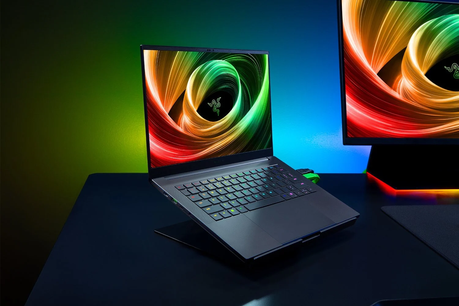 Самые необычные ноутбуки на выставке Computex 2025 7 httpsmedias p1