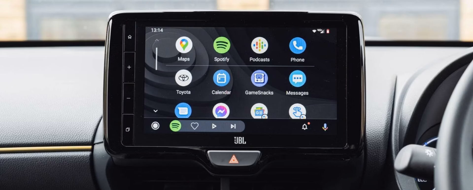 toyota display screen