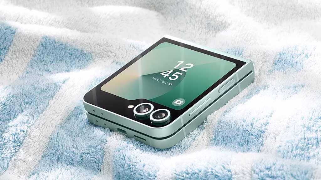 Samsung готовит к выходу бюджетный Galaxy Z Flip 7 FE: первые подробности 3 IMG 5517
