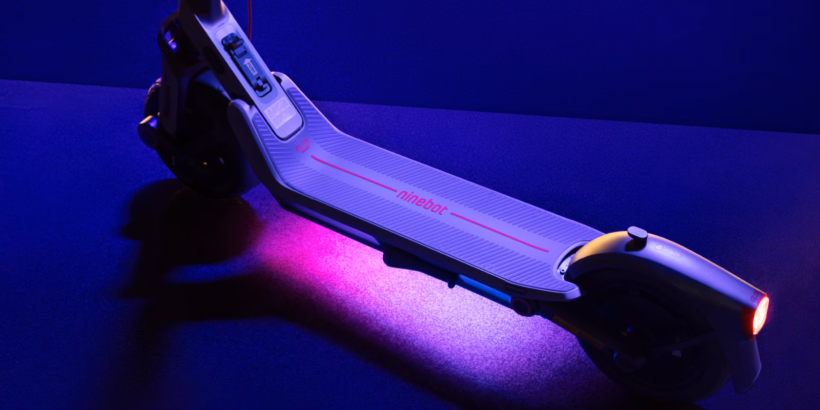 Ninebot представил в России новые электросамокаты E3 и E3 Pro 3 ambientlight e3 pro u